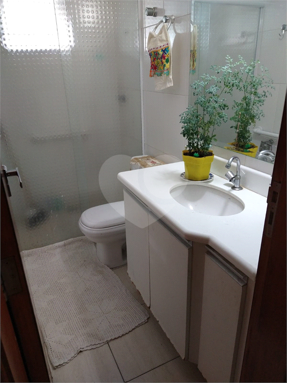 Apto , Bairro  Ocian - Praia Grande , sendo 2 dorm 1 suite , varanda gourmet, 1 vaga ,Cond completo 