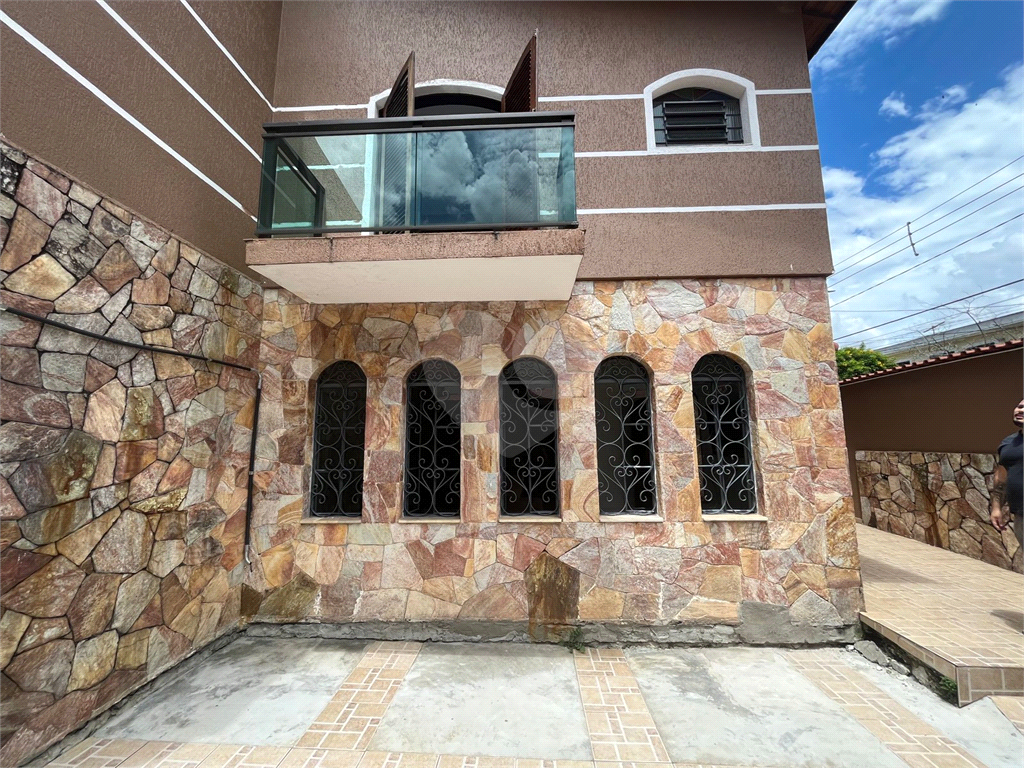 Belo Sobrado - Vila Irmãos Arnoni