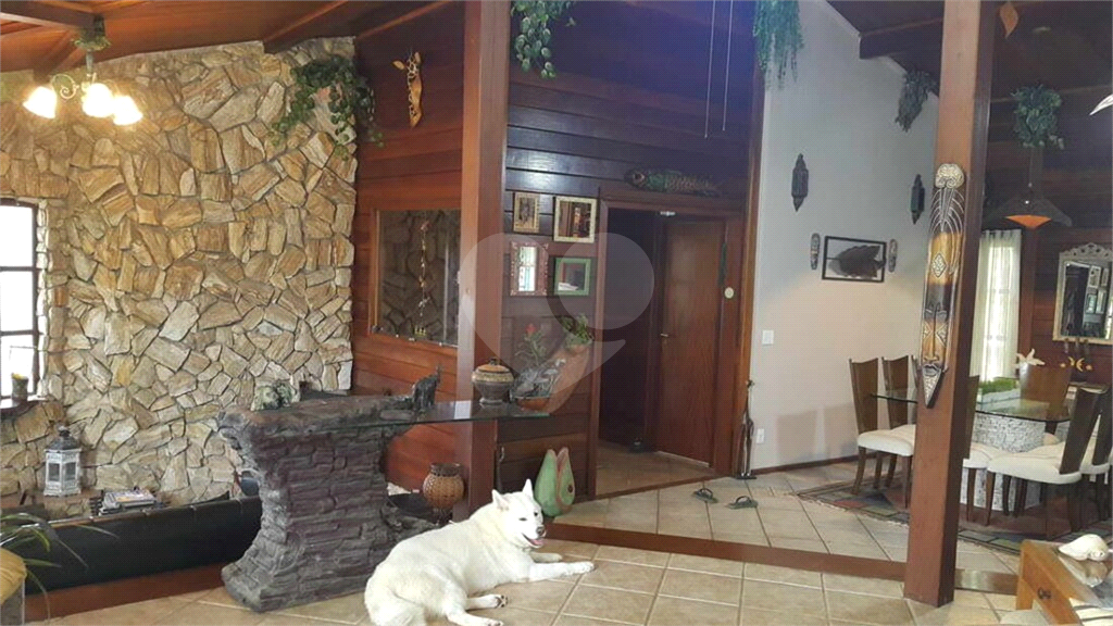 Casa de Condomínio à venda com 3 quartos, 400m² - Foto 27