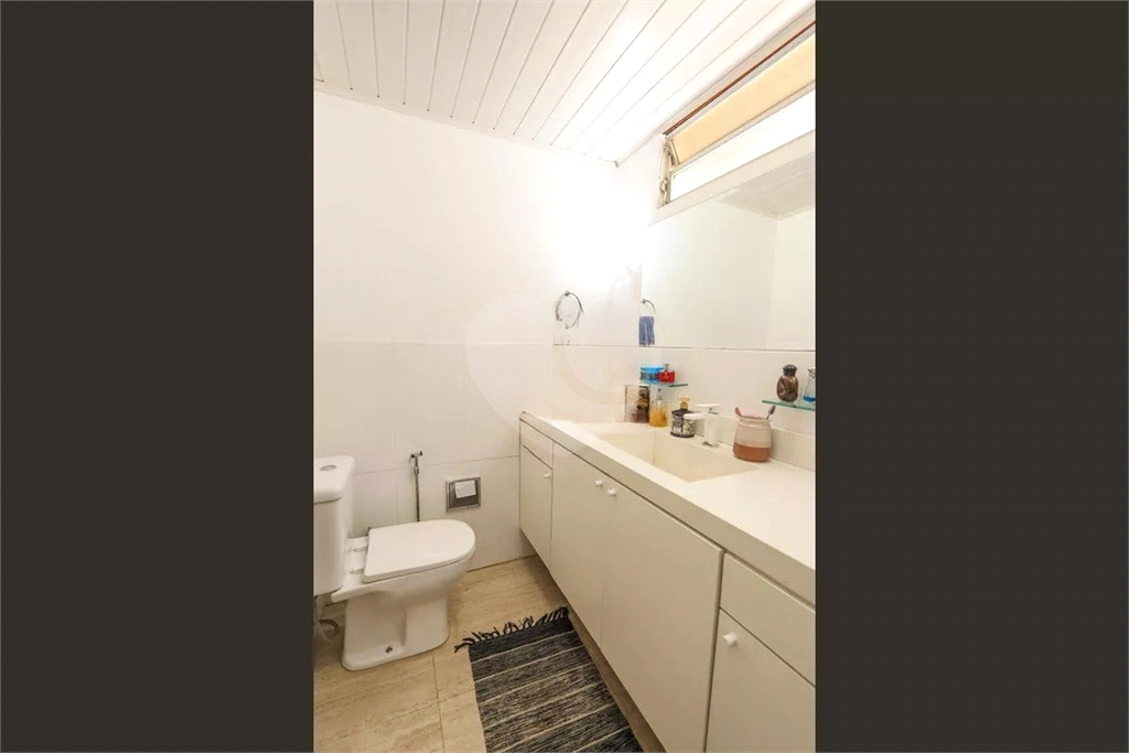 Casa à venda com 142m², 2 quartos e 2 vagas