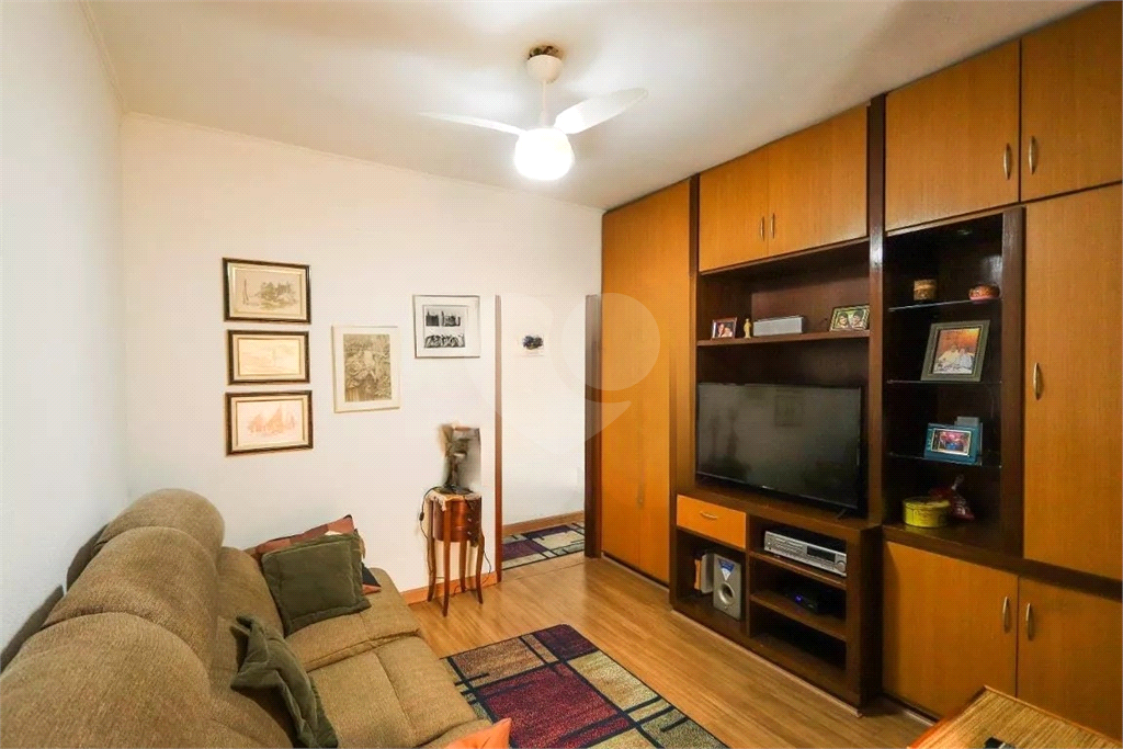 Casa à venda com 142m², 2 quartos e 2 vagas