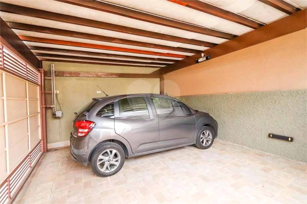 Casa à venda com 142m², 2 quartos e 2 vagas