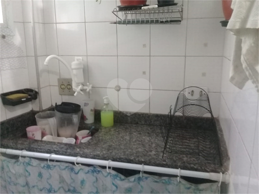 Apartamento à venda com 1 quarto, 32m² - Foto 13