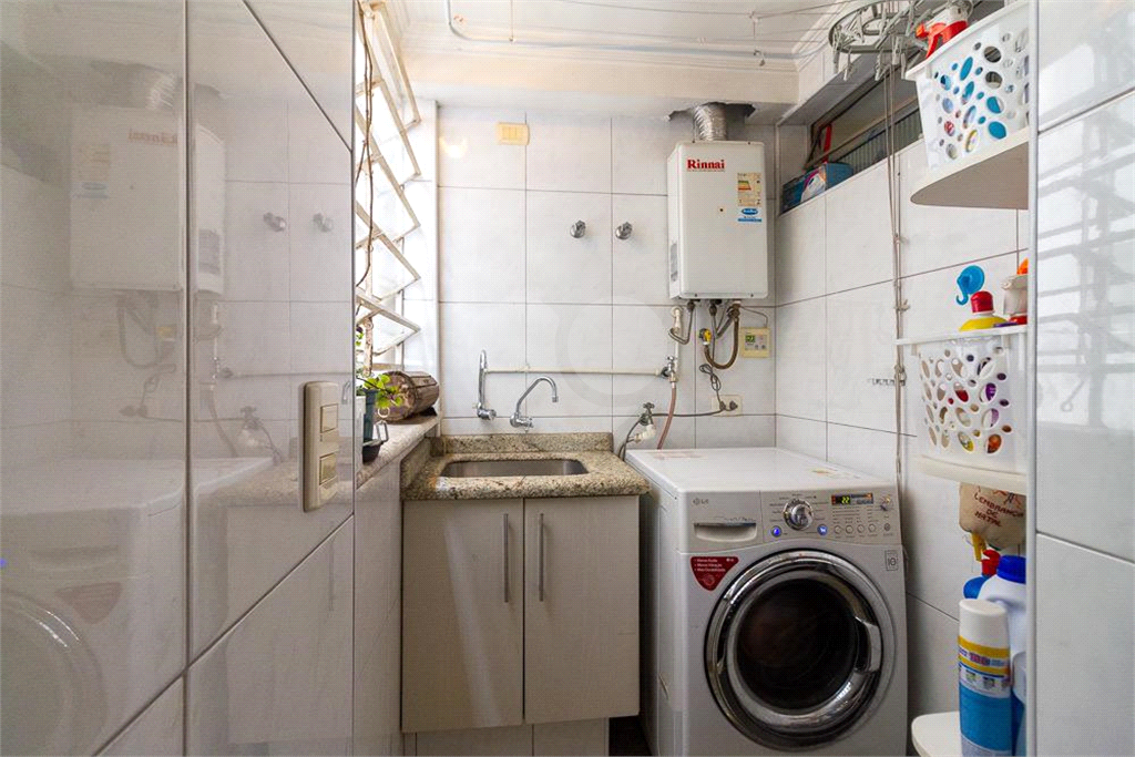 APARTAMENTO em JARDIM PAULISTA