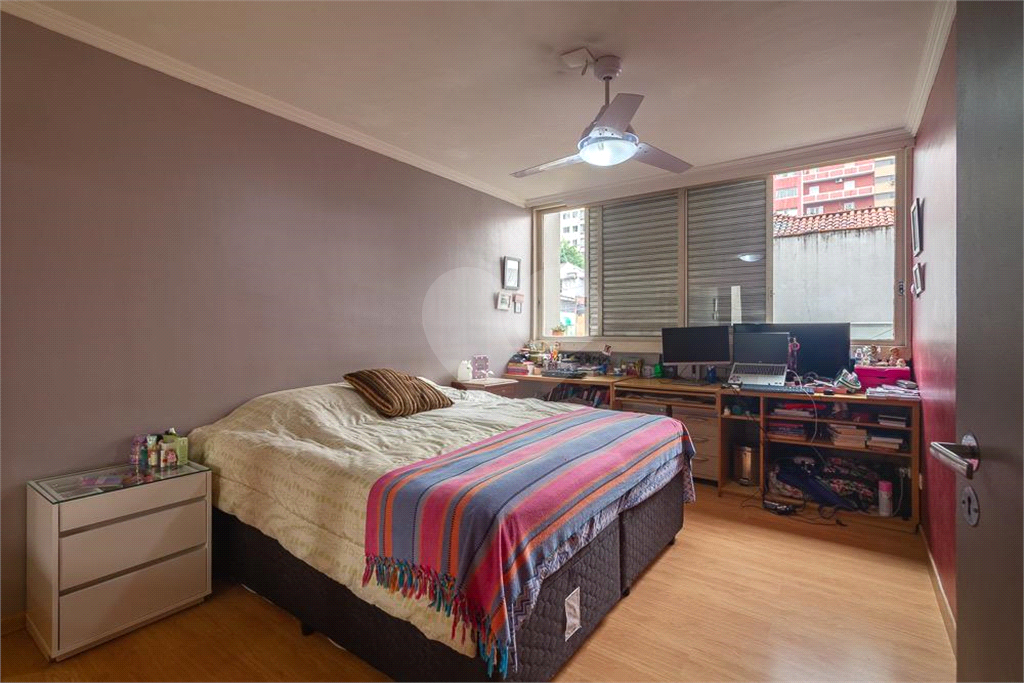 APARTAMENTO em JARDIM PAULISTA