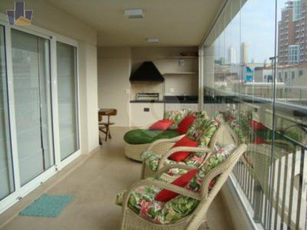 Apto com varanda estendida 178 m², decorado e mobiliado, lazer completo