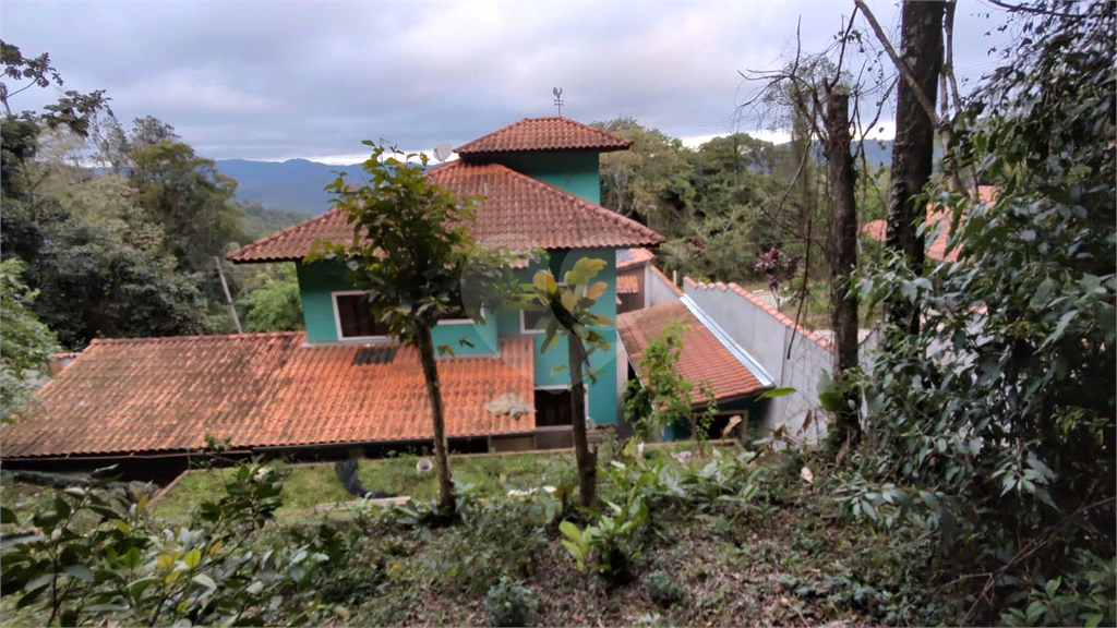 Casa de Condomínio à venda com 4 quartos, 200m² - Foto 16