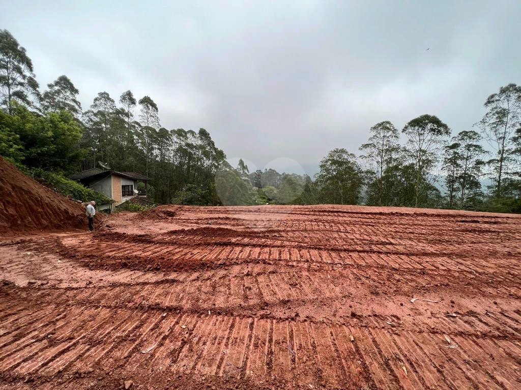 Casa de Condomínio à venda, 1900m² - Foto 7