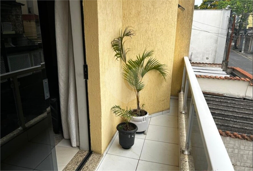 Sobrado à venda com 2 quartos, 200m² - Foto 17