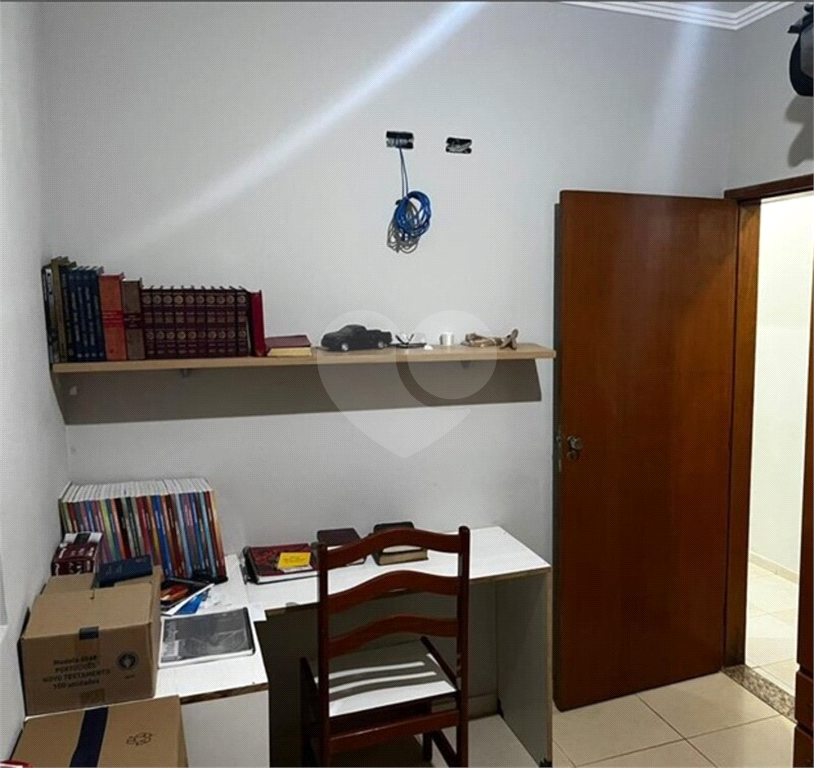 Sobrado à venda com 2 quartos, 200m² - Foto 9