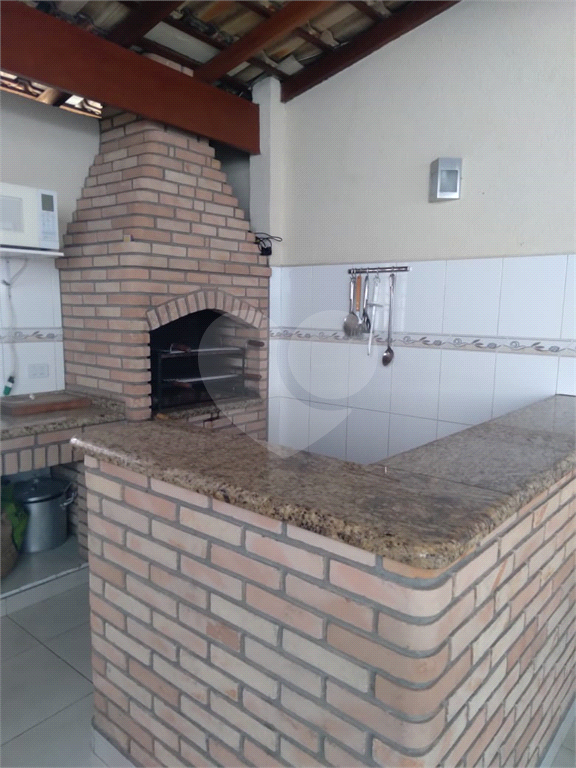 Apartamento localizado no Mandaqui com 2 dormitórios e uma vista deslumbrante.