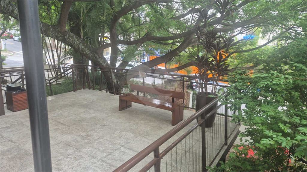 Sala Comercial  em Condomínio com vaga