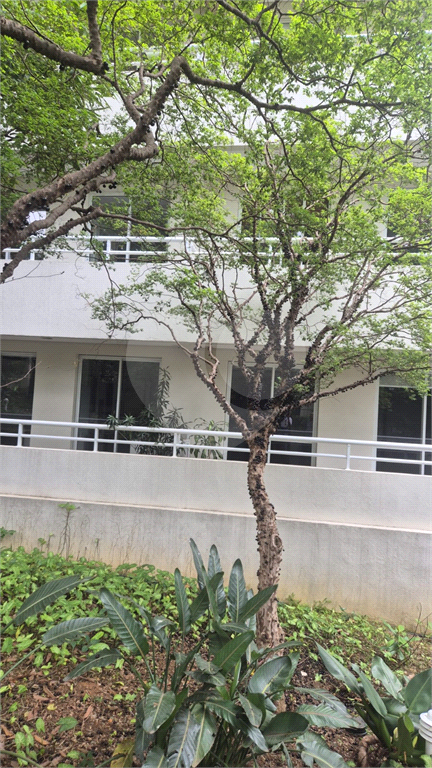 Sala Comercial  em Condomínio com vaga