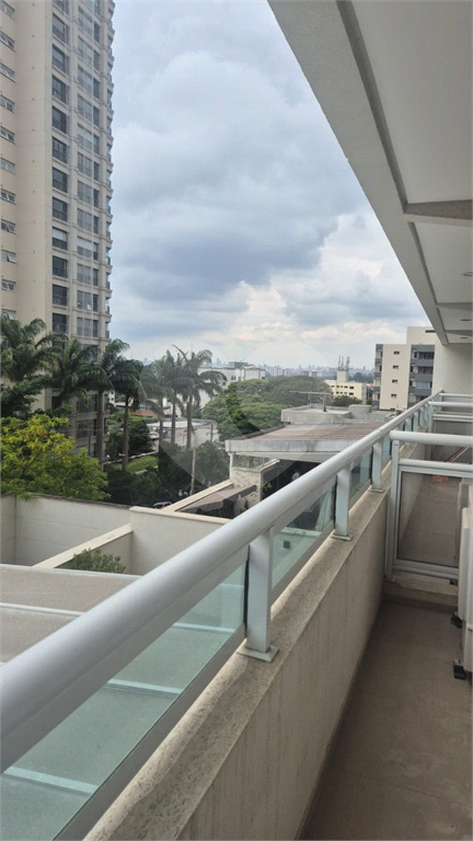 Sala Comercial  em Condomínio com vaga