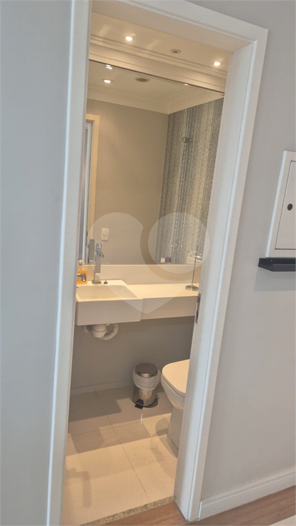 Sala Comercial  em Condomínio com vaga