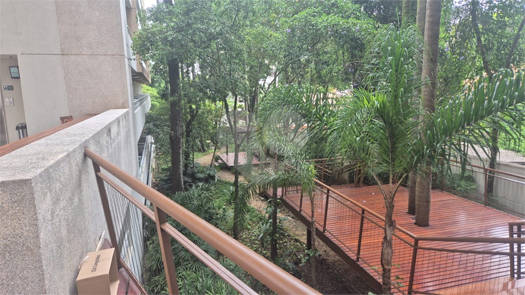 Sala Comercial  em Condomínio com vaga