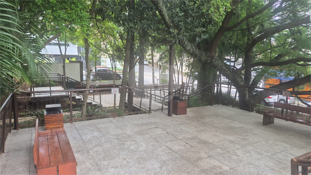 Sala Comercial  em Condomínio com vaga