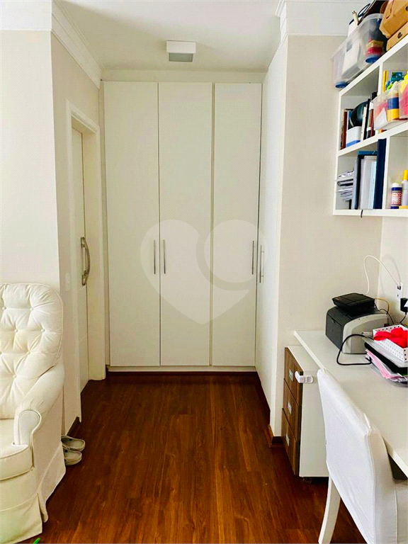 Apartamento à venda com 3 quartos, 252m² - Foto 14