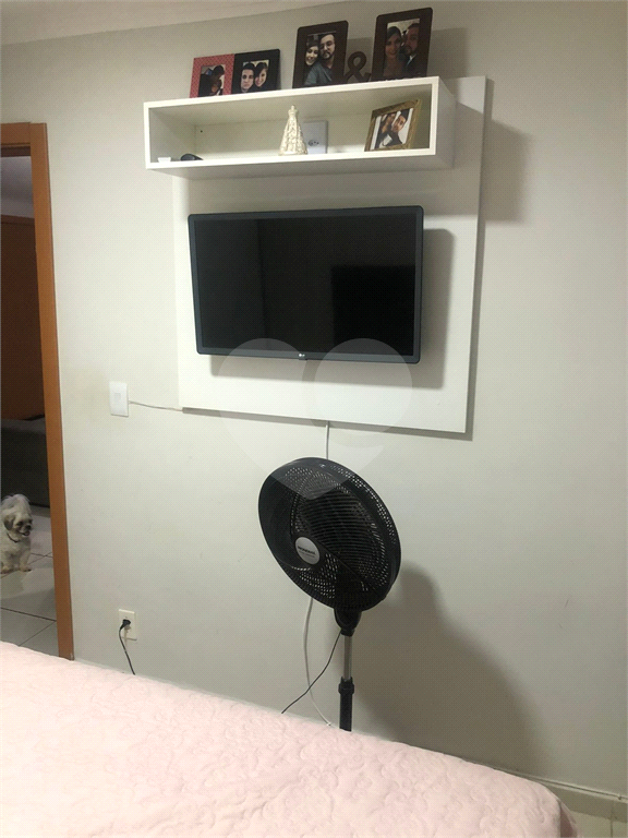 Apartamento à venda com 1 quarto, 45m² - Foto 18