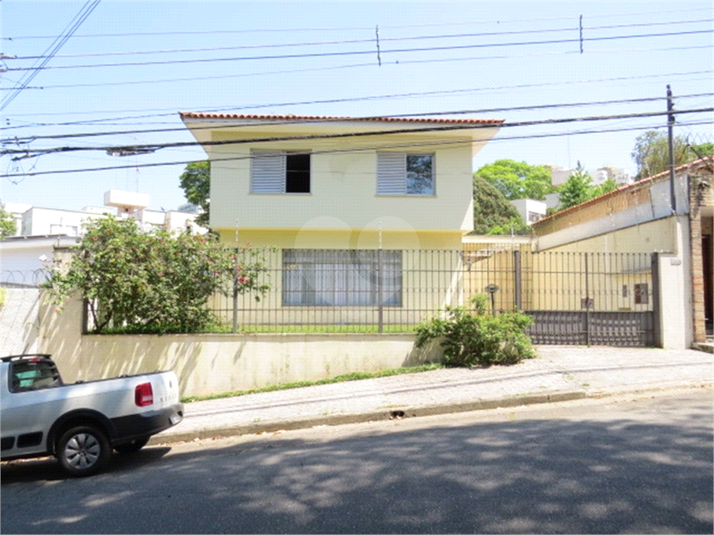 Sobrado para Venda - Alto De Pinheiros