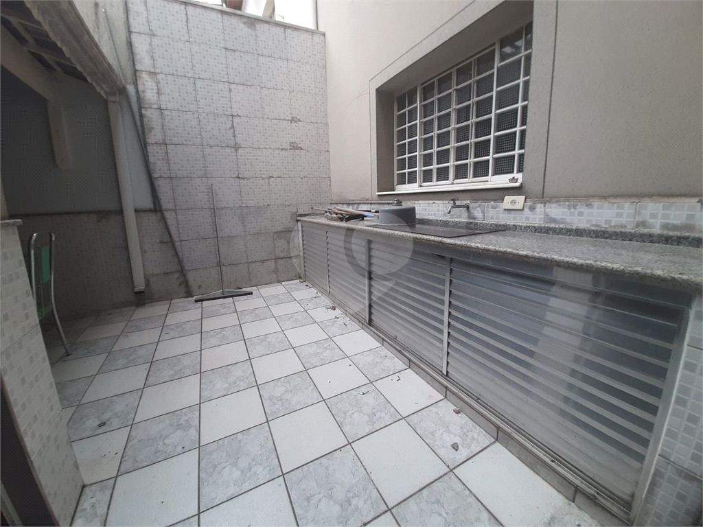 Sobrado à venda com 3 quartos, 120m² - Foto 18