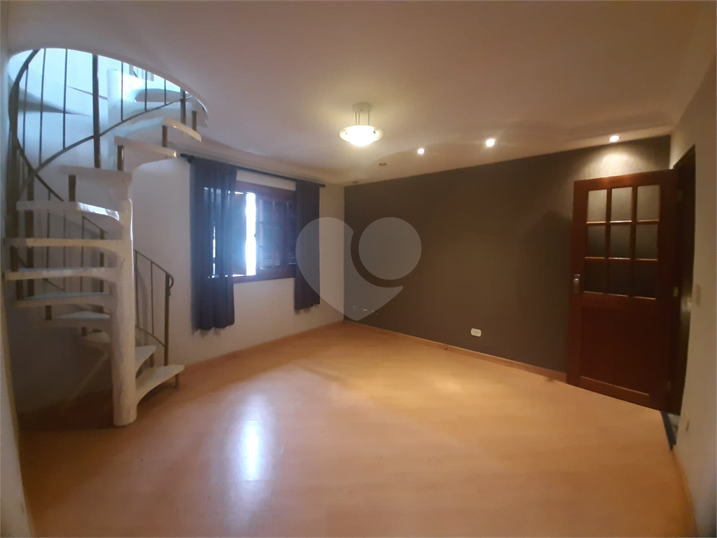 Sobrado à venda com 3 quartos, 120m² - Foto 5