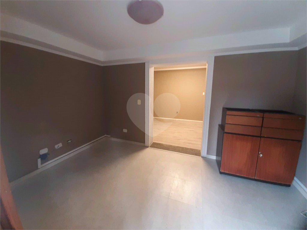 Sobrado à venda com 3 quartos, 120m² - Foto 4