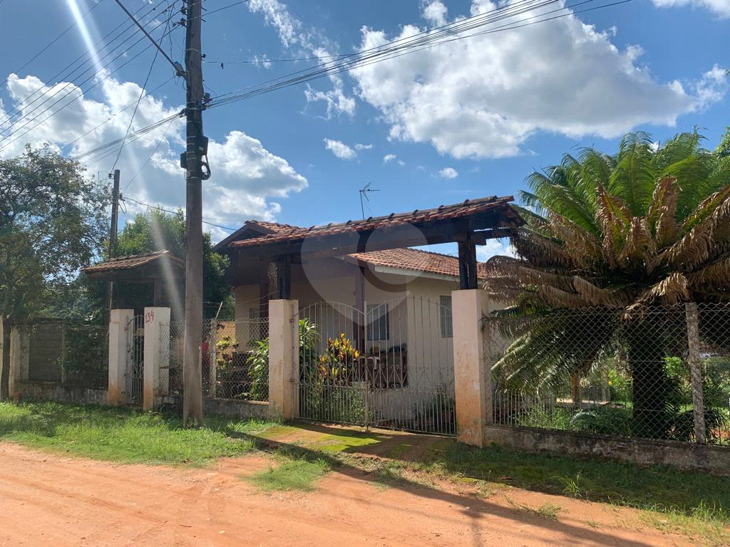 Fazenda à venda com 3 quartos, 181m² - Foto 1