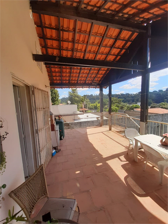 Fazenda à venda com 3 quartos, 181m² - Foto 2