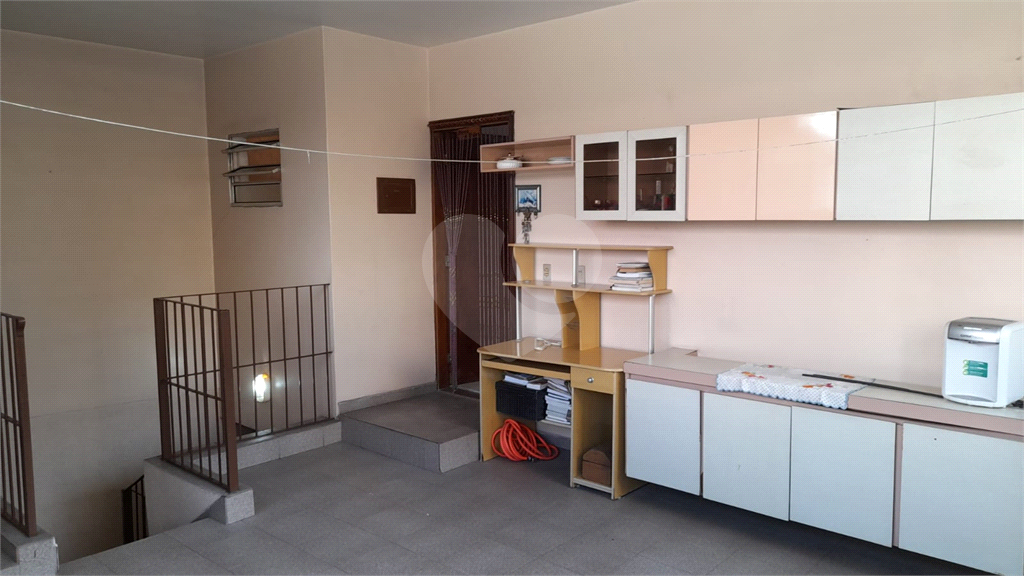 Casa à venda com 3 quartos, 48m² - Foto 17