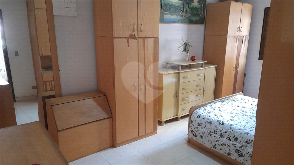 Casa à venda com 3 quartos, 48m² - Foto 12