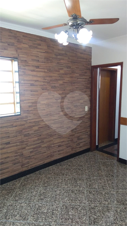 Apartamento à venda com 2 quartos, 51m² - Foto 1