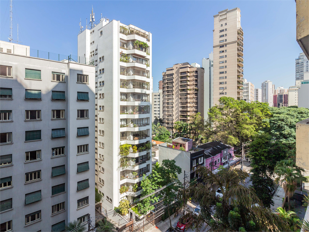 APARTMENTO À VENDA COM 4 QUARTOS, 3 VAGAS, LAZER NO PARAÍSO.