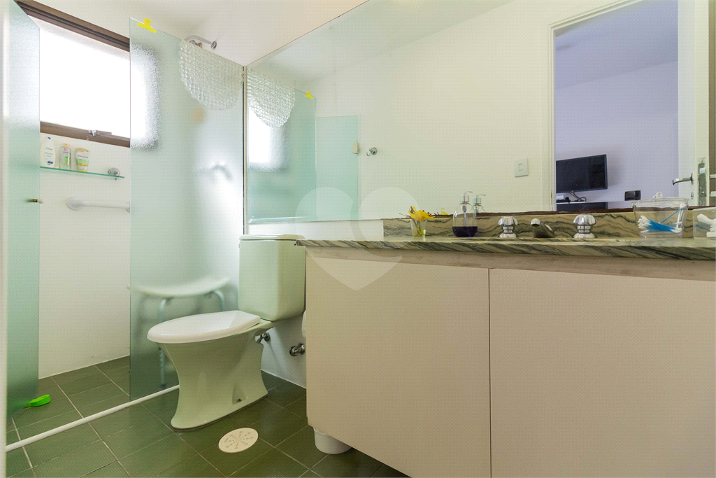 APARTMENTO À VENDA COM 4 QUARTOS, 3 VAGAS, LAZER NO PARAÍSO.