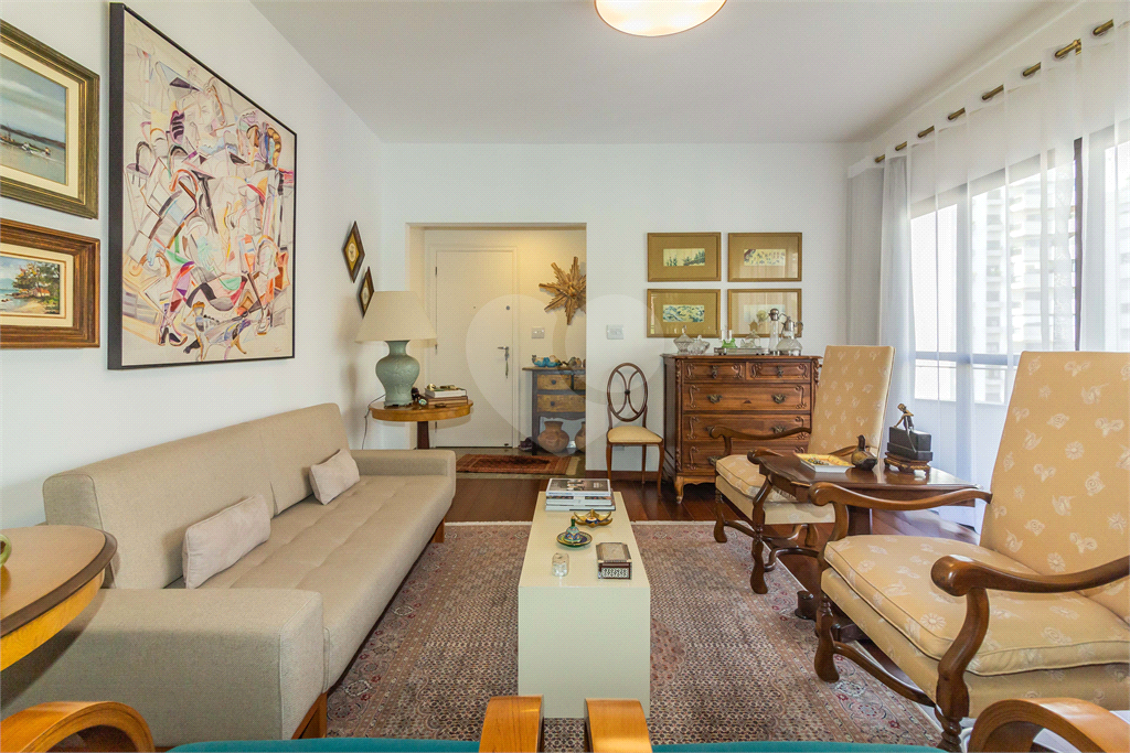 APARTMENTO À VENDA COM 4 QUARTOS, 3 VAGAS, LAZER NO PARAÍSO.