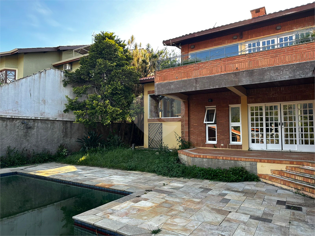 Casa à venda com 4 quartos, 700m² - Foto 2