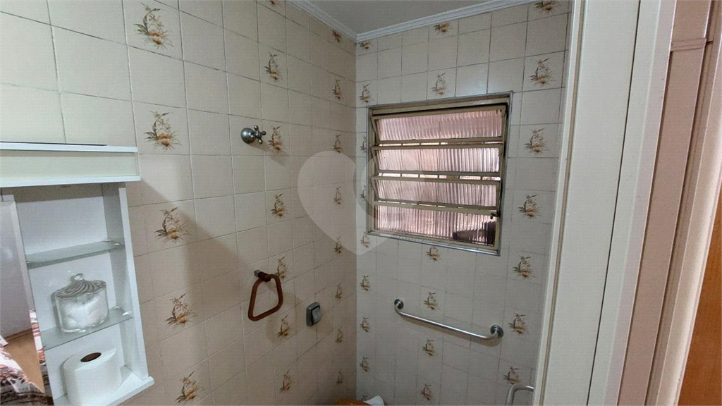 Casa Térrea c0m 03 dormitórios, 01 suíte e 02 vagas - Villa Santa Teresinha