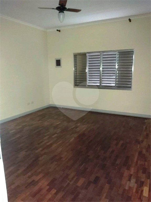 Casa à Venda no Jardim Japão com 03 Dormitórios e Edícula por R$ 820.000,00