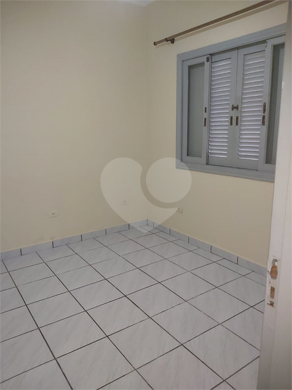 Casa à Venda no Jardim Japão com 03 Dormitórios e Edícula por R$ 820.000,00