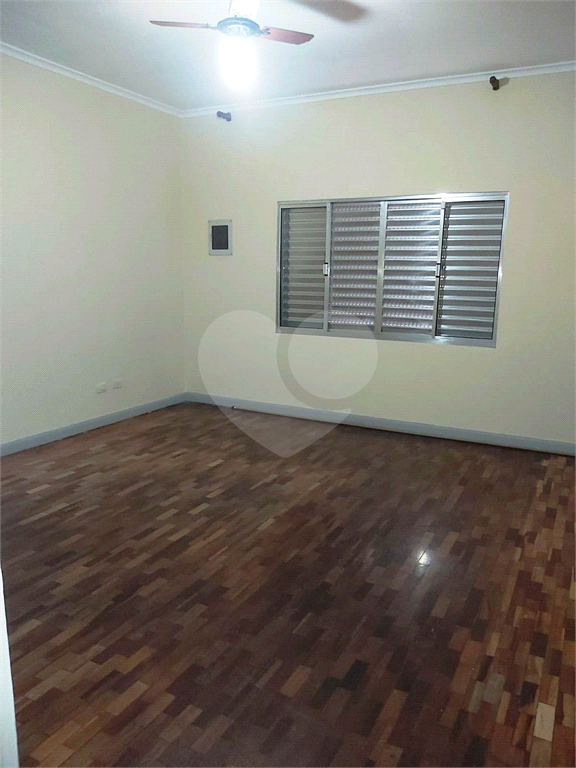 Casa à Venda no Jardim Japão com 03 Dormitórios e Edícula por R$ 820.000,00