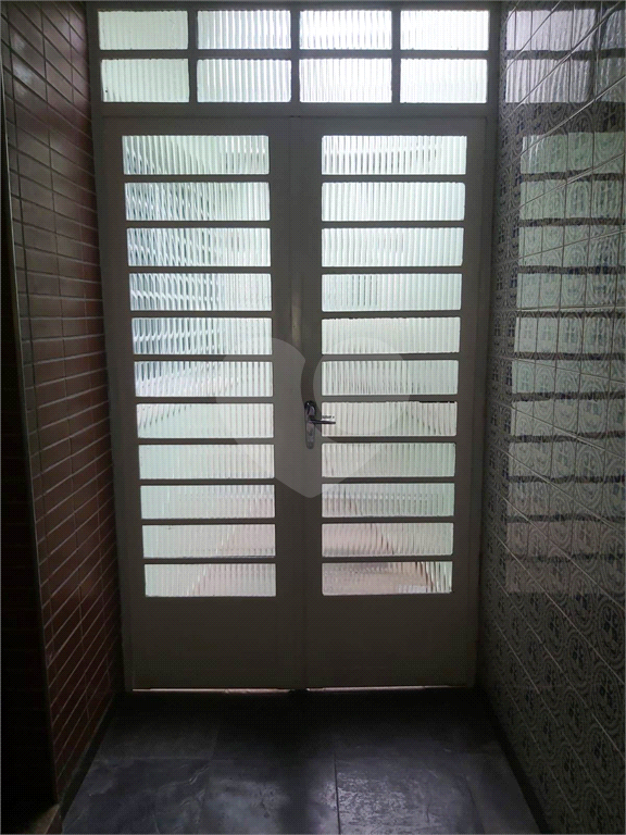 Casa à Venda no Jardim Japão com 03 Dormitórios e Edícula por R$ 820.000,00