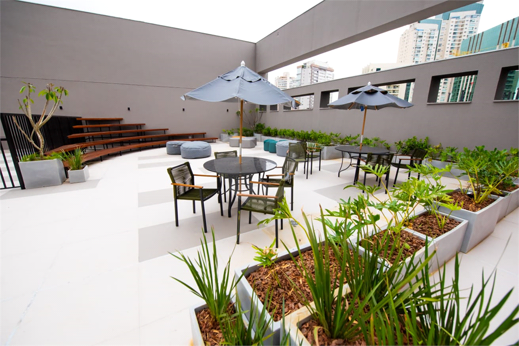 APARTAMENTO em VILA OLÍMPIA