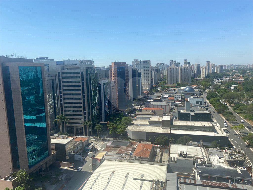 APARTAMENTO em VILA OLÍMPIA