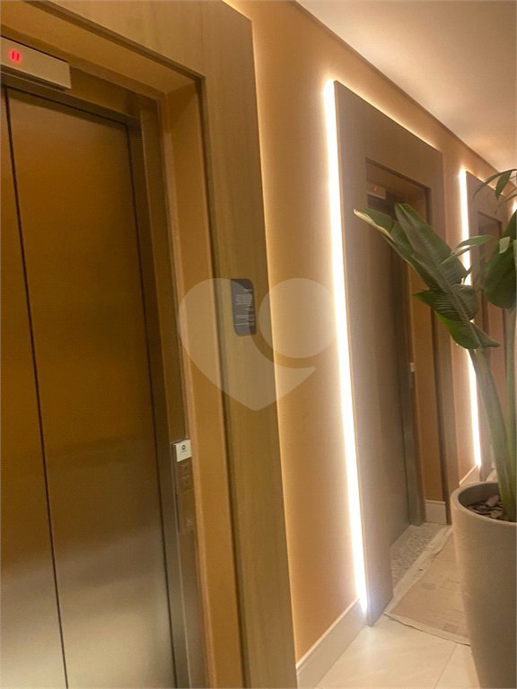 APARTAMENTO em VILA OLÍMPIA