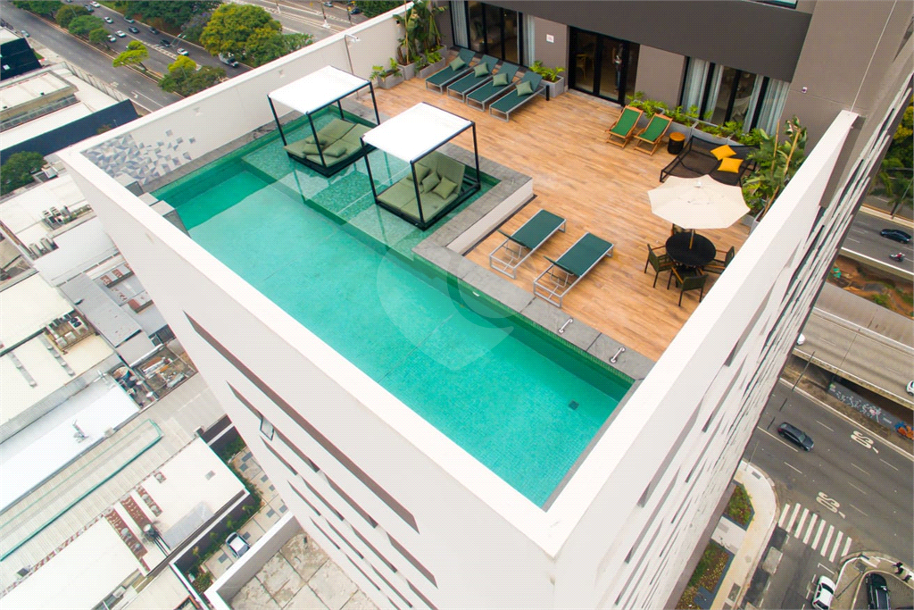 APARTAMENTO em VILA OLÍMPIA
