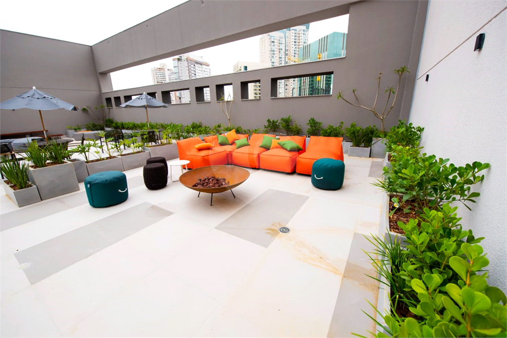 APARTAMENTO em VILA OLÍMPIA