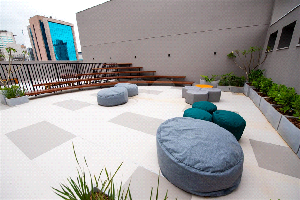 APARTAMENTO em VILA OLÍMPIA