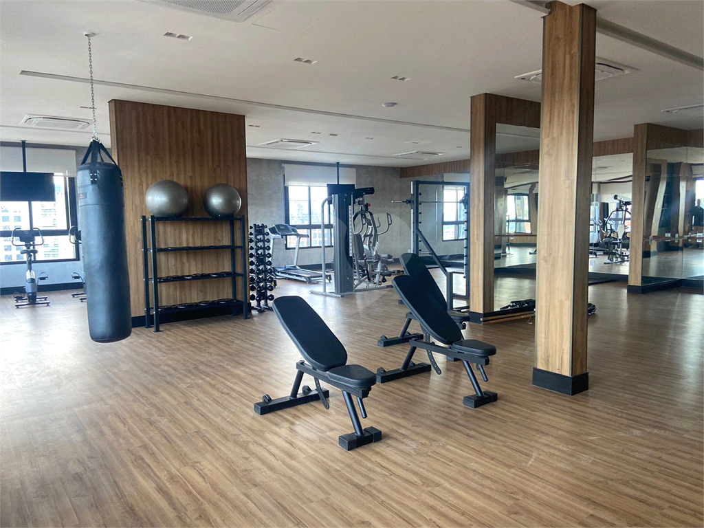 APARTAMENTO em VILA OLÍMPIA