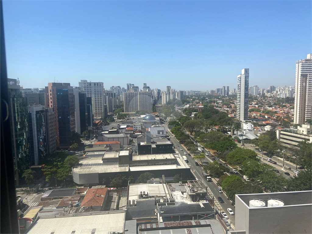 APARTAMENTO em VILA OLÍMPIA