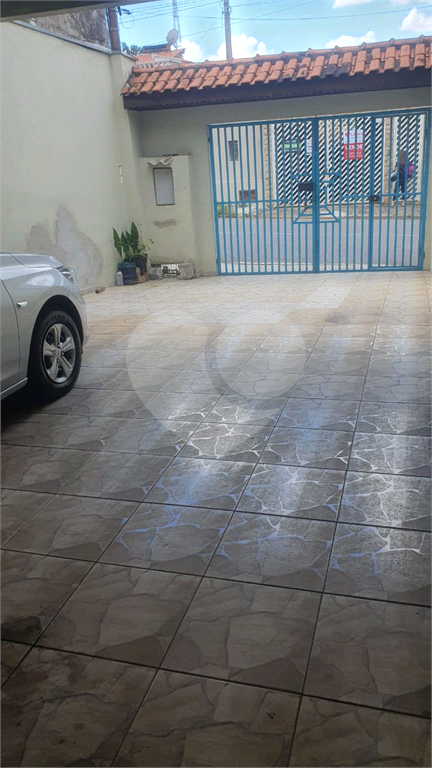 Sobrado à venda com 3 quartos, 222m² - Foto 35
